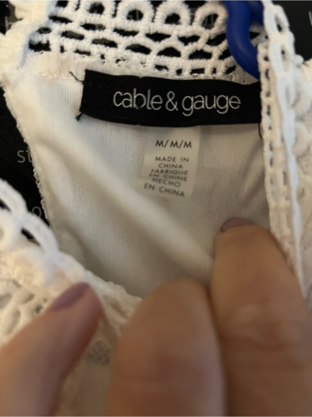 Cable & Gauge White Lace Flutter Sleeve Blouse - Picture 2 of 2